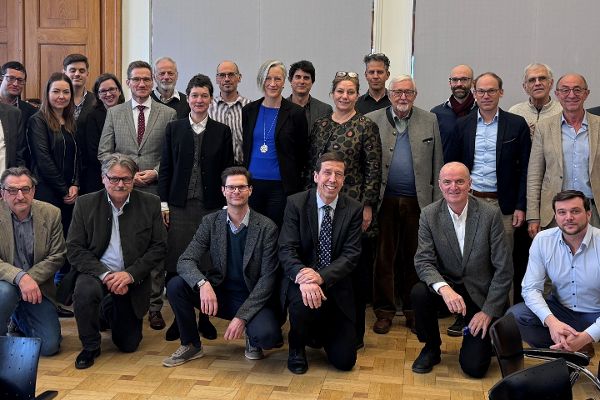Gruppenfoto der Staubeckenkommission