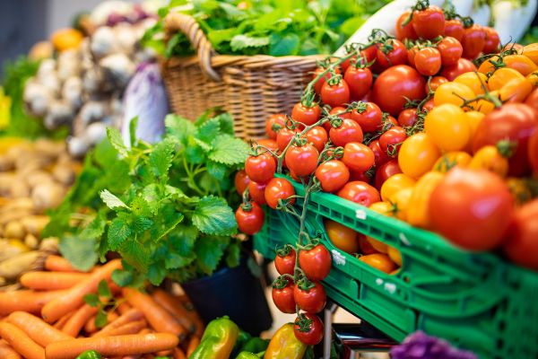 Ab-Hof-Obst- und Gemüseverkauf
