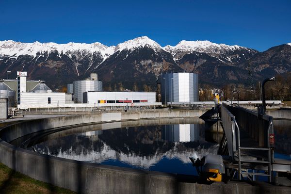 Sewage treatment plant of the Innsbrucker Kommunalbetriebe (Innsbruck municipal utility companies) 