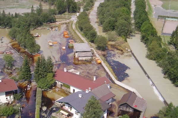 Luftaufnahme Hochwasser Steeg-Vils 2005