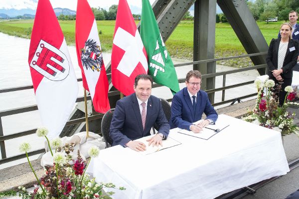 Norbert Totschnig unterzeichnete gemeinsam mit dem Schweizer Bundesrat Albert Rösti den 4. Staatsvertrag mit der Schweiz.