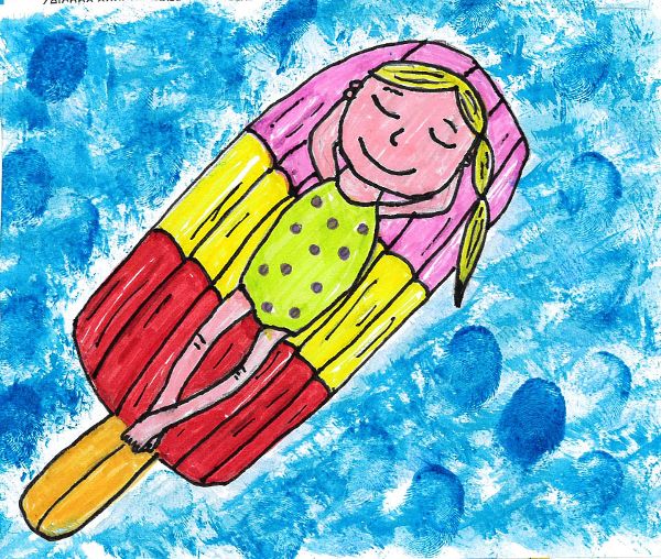 Gemälde von Annika, 11 Jahre alt, aus der Mittelschule Weitersfeld. Man sieht ein Mädchen im Wasser auf einer Luftmatratze in Eiscreme Form.