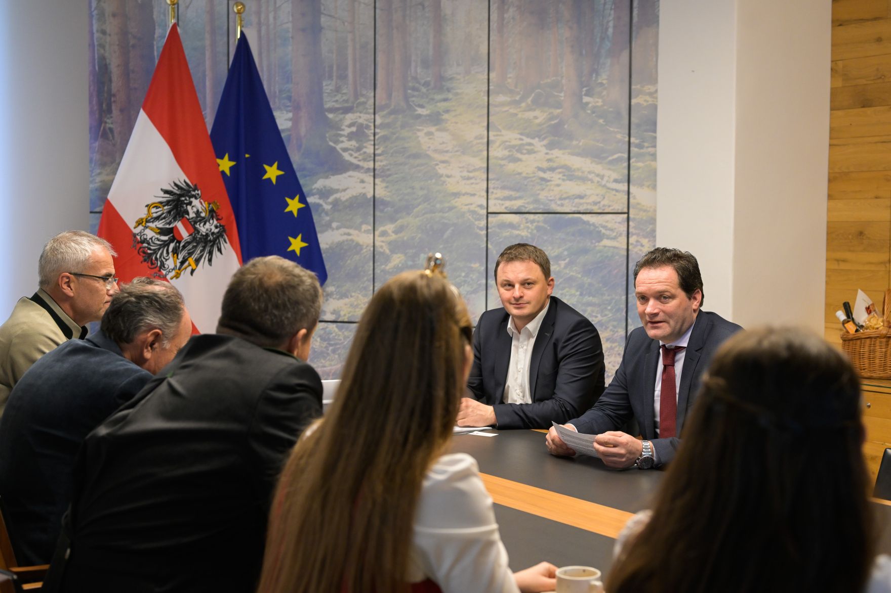Am 10.11.2022 empfing Bundesminister Norbert Totschnig eine Delegation des Bundesobstbauverbandes in Wien.