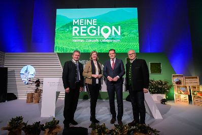 Unter dem Titel &bdquo;Meine Region &ndash; Unser Weg&ldquo; stellte Bundesminister Norbert Totschnig die neue Regionen-Strategie vor. Das Ziel ist die Regionen nachhaltig, leistungsf&auml;hig und attraktiv zu gestalten.
