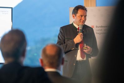 F&uuml;r den ersten Stopp der RegionIMpuls-Tour ging es f&uuml;r den Herrn Bundesminister Norbert Totschnig nach Tirol.