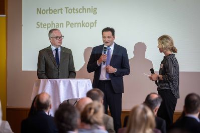 BHerr Bundesminister Norbert Totschnig besuchte den Impulstag &quot;Regionale und nachhaltige Lebensmittelbeschaffung in Nieder&ouml;sterreich&quot; in der Landwirtschaftskammer in St. P&ouml;lten.